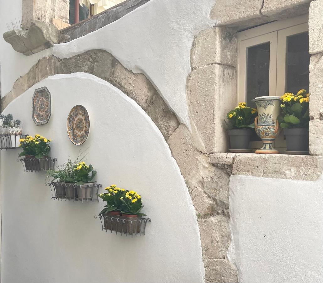 Ortigia Maam Apartment Сиракузы Экстерьер фото